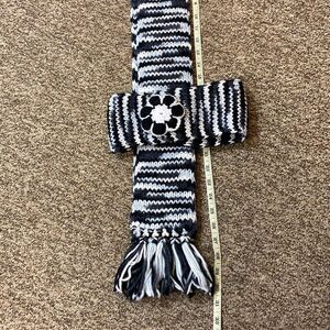 Handmade Striped Black and White Women Scarf and Headband Set
